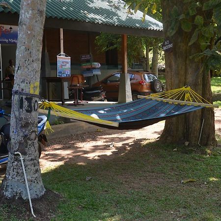 Jungle Beach Hostel Unawatuna Eksteriør bilde