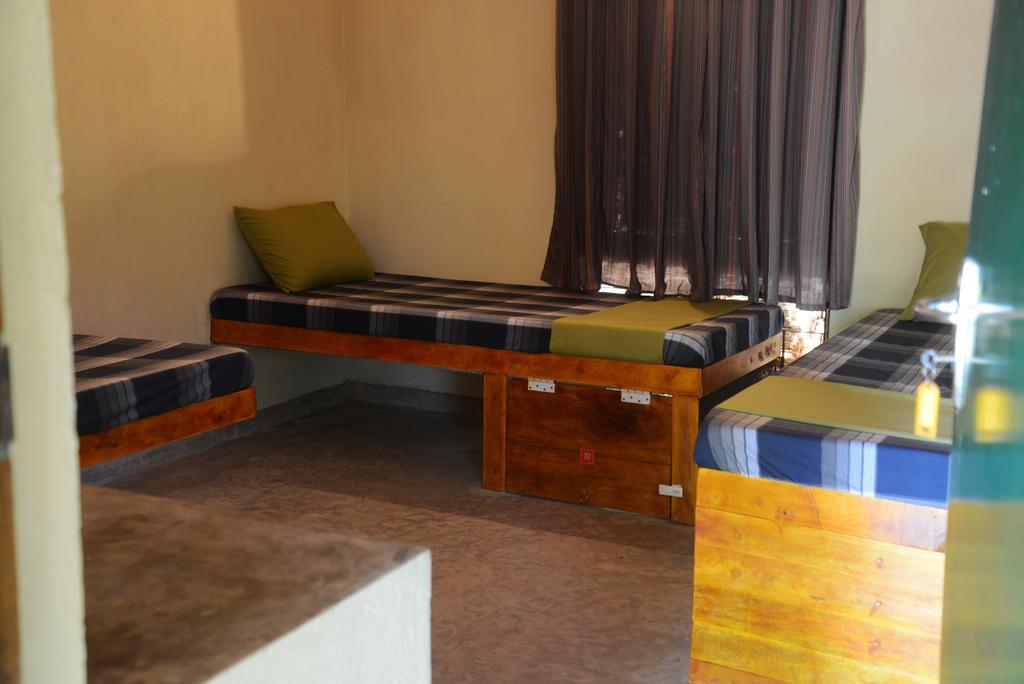 Jungle Beach Hostel Unawatuna Eksteriør bilde