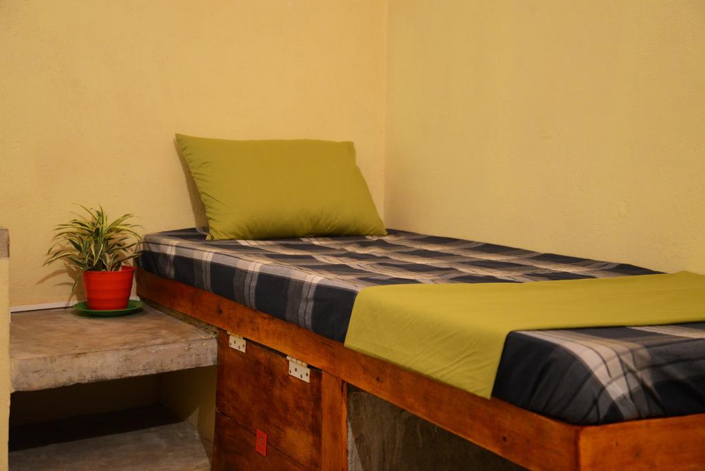 Jungle Beach Hostel Unawatuna Rom bilde