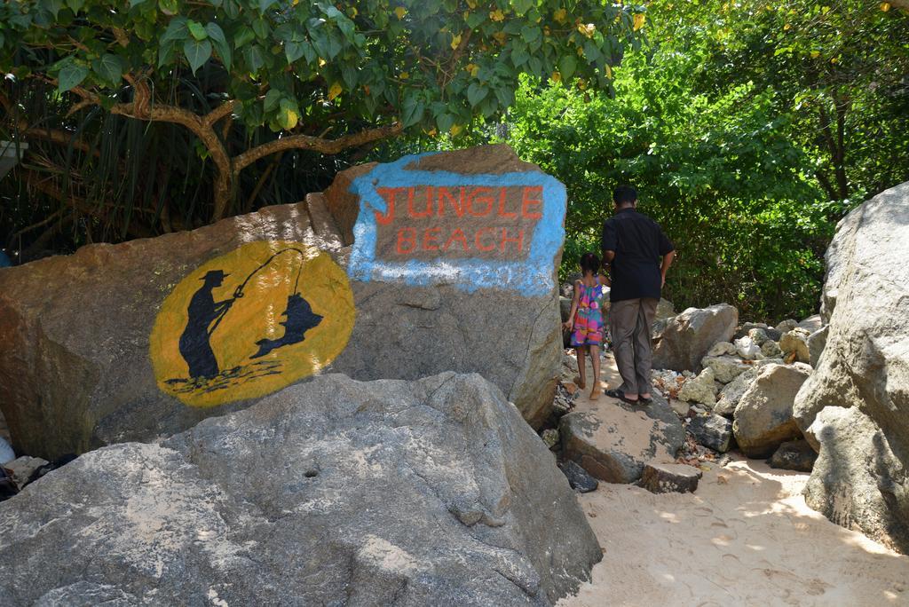 Jungle Beach Hostel Unawatuna Eksteriør bilde