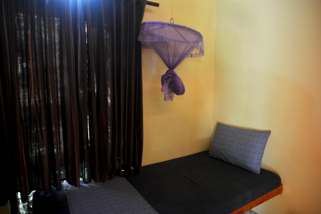Jungle Beach Hostel Unawatuna Eksteriør bilde